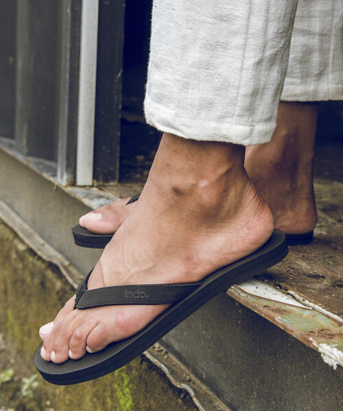 Firsthand(ファーストハンド)の「Indosole/インドソール ESSNTLS FLIP FLOPS / エッセンシャルフリップフロップ / ビーチサンダル(サンダル・メンズ・ブラウン/ブルー/ブラック/ベージュ/グリーン・8.5/8/9)」の7枚目の写真