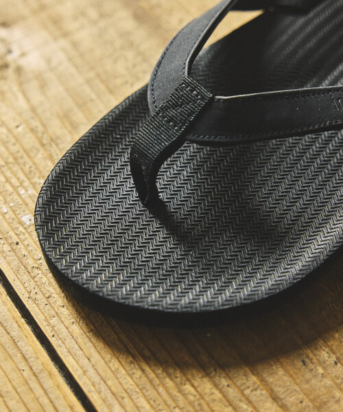 Firsthand(ファーストハンド)の「Indosole/インドソール ESSNTLS FLIP FLOPS / エッセンシャルフリップフロップ / ビーチサンダル(サンダル・メンズ・ブラウン/ブルー/ブラック/ベージュ/グリーン・8.5/8/9)」の10枚目の写真