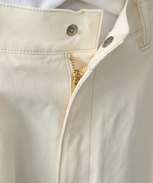STUDIOUS（ステュディオス）の「【STUDIOUS】Barrel Chino Pants（チノパンツ・メンズ・ベージュ/クリーム/カーキ・2/1/3）」の13枚目の写真