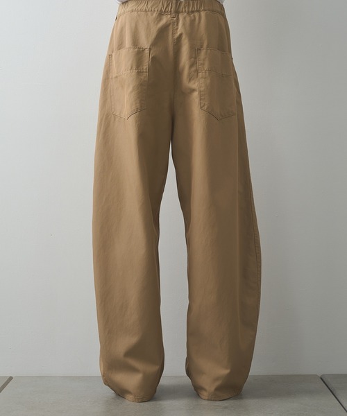 STUDIOUS（ステュディオス）の「【STUDIOUS】Barrel Chino Pants（チノパンツ・メンズ・ベージュ/クリーム/カーキ・2/1/3）」の22枚目の写真