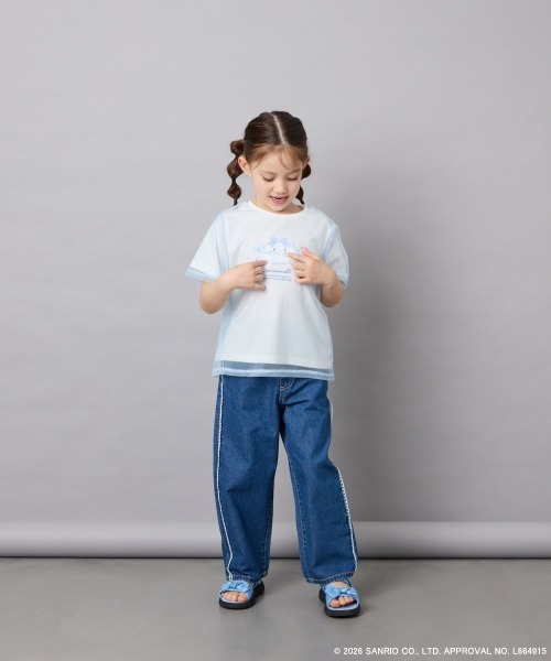 a.v.v（アーヴェヴェ）の「[120-150]【数量限定】[シナモロール＆クロミ]オーバーチュールTシャツ（Tシャツ/カットソー・キッズ・ホワイト/ダークグレー・150/140/130/120）」の9枚目の写真