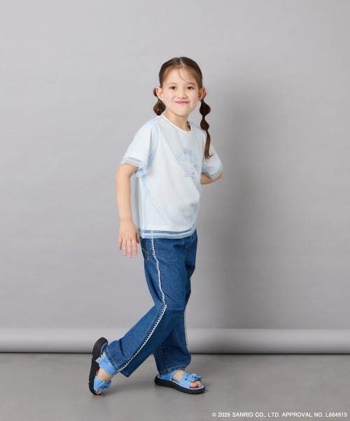a.v.v（アーヴェヴェ）の「[120-150]【数量限定】[シナモロール＆クロミ]オーバーチュールTシャツ（Tシャツ/カットソー・キッズ・ホワイト/ダークグレー・150/140/130/120）」の10枚目の写真