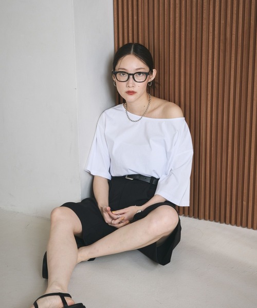 LEPSIM（レプシィム）の「《レプクル》オフショルワイドT　242876（Tシャツ/カットソー・レディース・チャコールグレー/オフホワイト/パープル・FREE）」の7枚目の写真