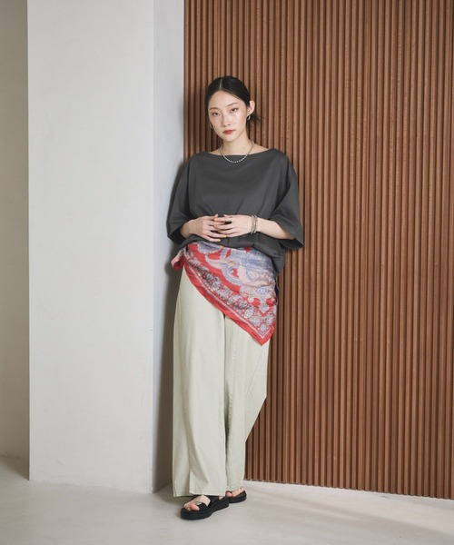 LEPSIM（レプシィム）の「《レプクル》オフショルワイドT　242876（Tシャツ/カットソー・レディース・チャコールグレー/オフホワイト/パープル・FREE）」の14枚目の写真