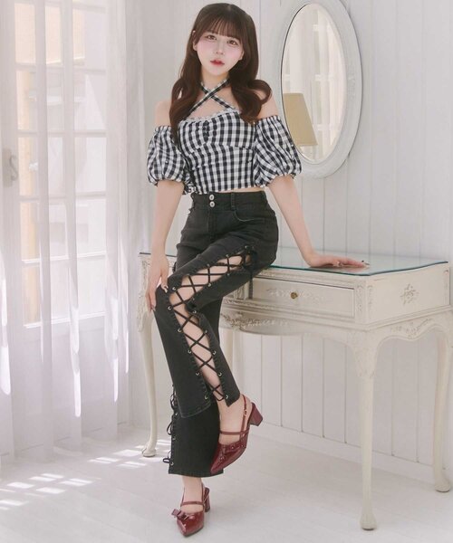 Belle Charme(ベルシャルム)の「【Belle Charme】Jewel Offshoulder Tops(シャツ/ブラウス・レディース・アイボリー/ブラック系その他/ワンウォッシュ・FREE)」の17枚目の写真