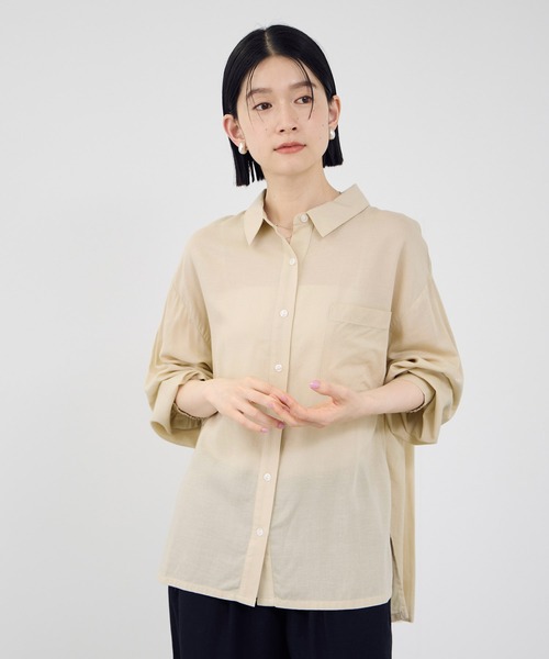 Mac-House(マックハウス)の「Idnes リネンシャーリングシャツ(シャツ/ブラウス・レディース・カーキ/サックスブルー系/オレンジ/ベージュ/パープル系・FREE)」の2枚目の写真