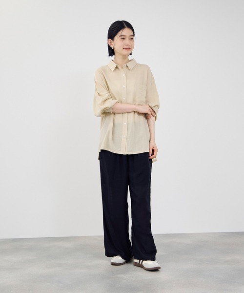 Mac-House(マックハウス)の「Idnes リネンシャーリングシャツ(シャツ/ブラウス・レディース・カーキ/サックスブルー系/オレンジ/ベージュ/パープル系・FREE)」の10枚目の写真