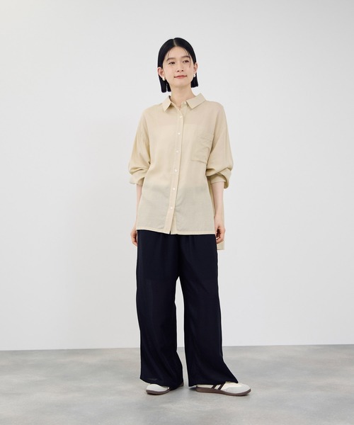 Mac-House(マックハウス)の「Idnes リネンシャーリングシャツ(シャツ/ブラウス・レディース・カーキ/サックスブルー系/オレンジ/ベージュ/パープル系・FREE)」の11枚目の写真