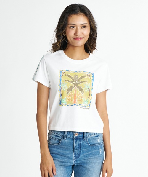 BILLABONG(ビラボン)の「BILLABONG ウィメンズ GRAPHIC BABY FIT TEE Tシャツ 【2026年夏モデル】(Tシャツ/カットソー・レディース・ホワイト/オフホワイト/グリーン系その他/パープル系その他/イエロー系その他・MEDIUM)」の2枚目の写真
