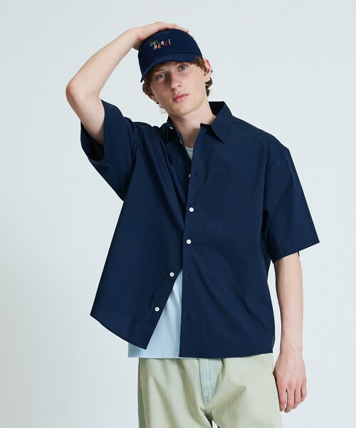 ABAHOUSE（アバハウス）の「HAND DRAWN ART OUI MERCI キャップ（キャップ・メンズ・ベージュ/パープル/ネイビー/レッド・フリー）」の5枚目の写真