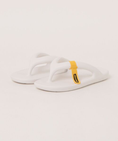 TAW&TOE(トーアンドトー)の「TAW&TOE/トーアンドトー/ZEROVITY FLAT(サンダル・メンズ・ホワイト/ブラック・XXS/XS/XL/S/M/L)」の2枚目の写真