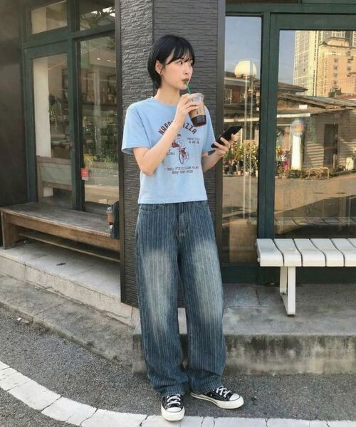 ANEWBROS（アニュブロス）の「ローブワイドストライプウォッシングデニムパンツ2カラー[ANBD_6025]（デニムパンツ・レディース・ブラック/ブルー・2XL/SMALL/MEDIUM/LARGE/X-LARGE/X-SMALL）」の6枚目の写真