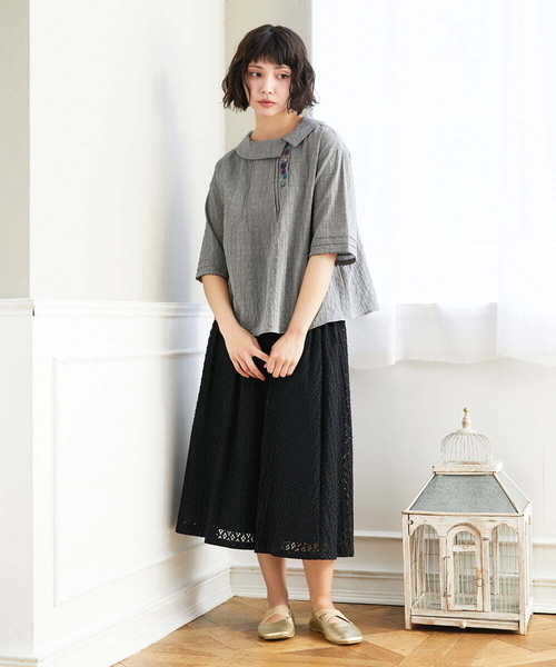 Jocomomola(ホコモモラ)の「Ola レースフレアスカート(スカート・レディース・ブラック/ベージュ・42/40)」の22枚目の写真