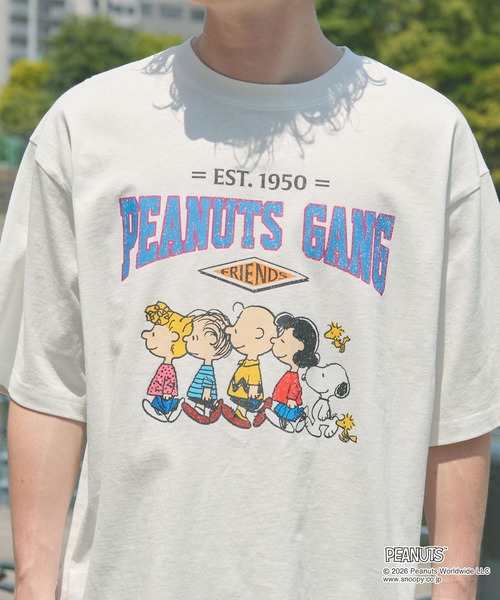 PEANUTS(ピーナッツ)の「<Exclusive>PEANUTS College Logo S/S Tee / ピーナッツ 別注 カレッジロゴ ルーズ半袖Tシャツ(Tシャツ/カットソー・メンズ・チャコール/ホワイト系/ダークネイビー/ホワイト系2/杢グレー/ブラウン/オフホワイト・L/S/M)」の15枚目の写真