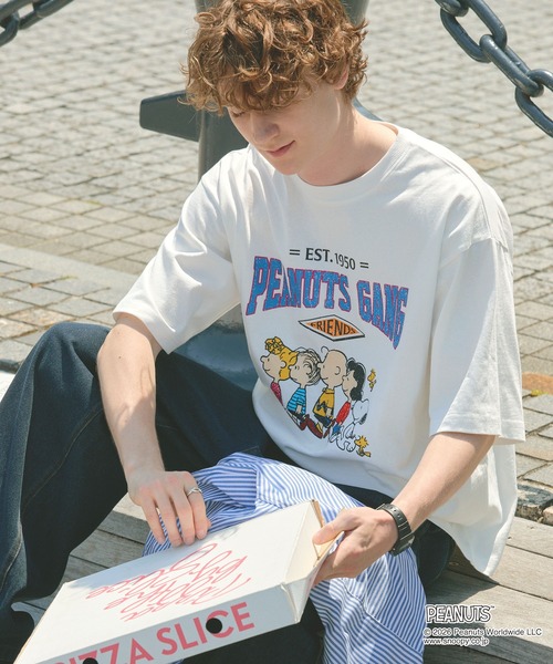 PEANUTS(ピーナッツ)の「<Exclusive>PEANUTS College Logo S/S Tee / ピーナッツ 別注 カレッジロゴ ルーズ半袖Tシャツ(Tシャツ/カットソー・メンズ・チャコール/ホワイト系/ダークネイビー/ホワイト系2/杢グレー/ブラウン/オフホワイト・L/S/M)」の16枚目の写真