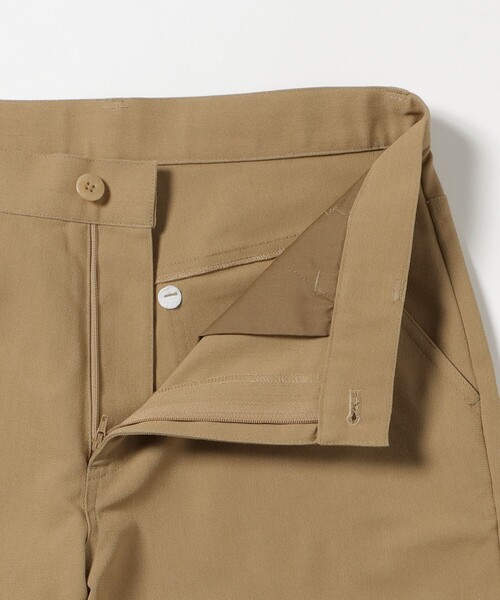 BEAMS GOLF(ビームスゴルフ)の「ORANGE LABEL / ソリッド ポケット ショートパンツ(接触冷感)(その他パンツ・メンズ・ベージュ/ネイビー・SMALL/MEDIUM/LARGE/X-LARGE)」の12枚目の写真