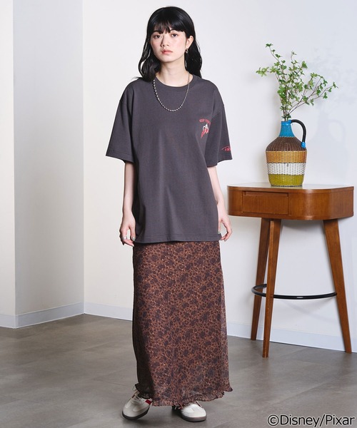 ROSE BUD(ローズバッド)の「TOY STORY / PIZZA PLANET / S/S TEE(Tシャツ/カットソー・レディース・チャコール/ホワイト・M/L)」の7枚目の写真