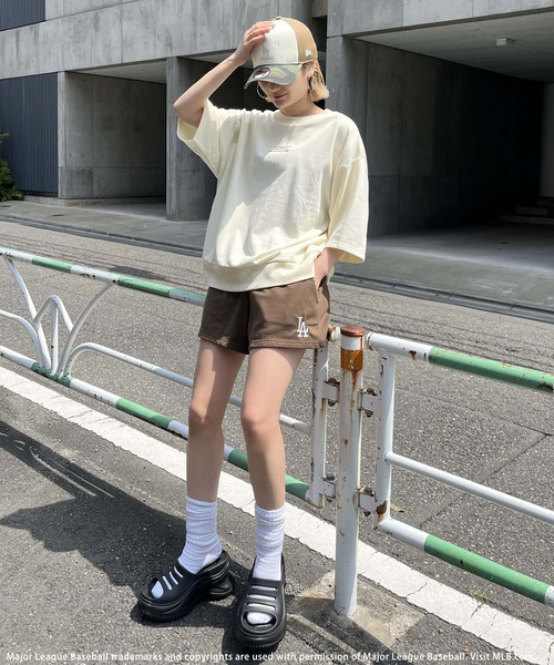 BACK TO THE FIELD（バック トゥー ザ フィールド）の「【MLB】ハーフサイズPO×ショートパンツ（セットアップ・レディース・ピンク系/ブラウン系/グレー系・FREE）」の14枚目の写真