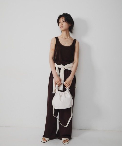 AIDELL(エイデル)の「ナイロン調2wayハンドバッグ/350mlペットボトル収納可能(ショルダーバッグ・レディース・ブラック/ブルー/アイボリー/カーキ・FREE)」の11枚目の写真