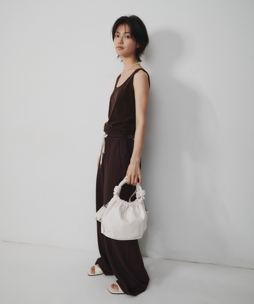 AIDELL(エイデル)の「ナイロン調2wayハンドバッグ/350mlペットボトル収納可能(ショルダーバッグ・レディース・ブラック/ブルー/アイボリー/カーキ・FREE)」の16枚目の写真