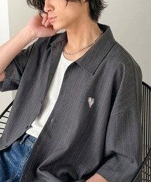 Java（ジャバ）の「半袖シャツ（シャツ/ブラウス）」