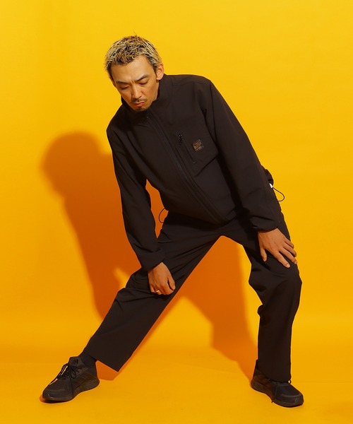 ROTAR(ローター)の「CORDURA 4Way Stretch Windbreaker(ナイロンジャケット・メンズ・ブラック/ダークグレー/カーキ・MEDIUM/X-LARGE/LARGE)」の14枚目の写真