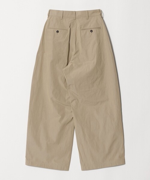 UNITED ARROWS(ユナイテッドアローズ)の「NALYA カーブパンツ(その他パンツ・レディース・ベージュ・34/36/38)」の7枚目の写真