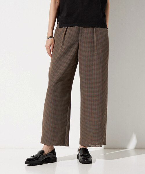 COMME CA(コムサ)の「〔 TALLサイズ 〕 【セットアップ対応】シアーチェックタックパンツ(その他パンツ・レディース・ブラウン/グレー・13号/15号/17号)」の2枚目の写真