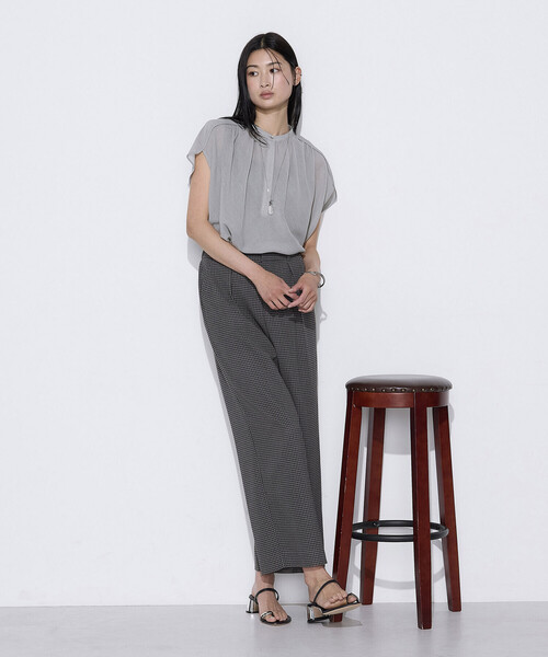 COMME CA(コムサ)の「〔 TALLサイズ 〕 【セットアップ対応】シアーチェックタックパンツ(その他パンツ・レディース・ブラウン/グレー・13号/15号/17号)」の16枚目の写真