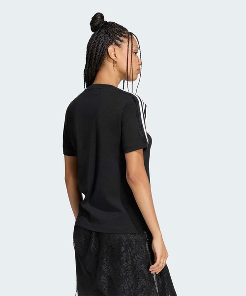adidas（アディダス）の「レース スリーストライプス Tシャツ / アディダスオリジナルス adidas Originals（Tシャツ/カットソー・レディース・ブラック・X-SMALL/SMALL/MEDIUM/X-LARGE/LARGE/XX-LARGE）」の2枚目の写真