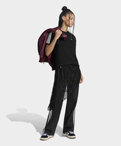 adidas（アディダス）の「レース スリーストライプス Tシャツ / アディダスオリジナルス adidas Originals（Tシャツ/カットソー・レディース・ブラック・X-SMALL/SMALL/MEDIUM/X-LARGE/LARGE/XX-LARGE）」の5枚目の写真