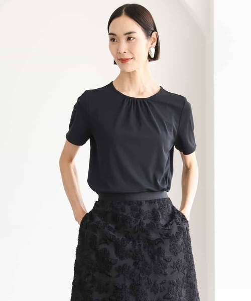 MICHEL KLEIN(ミッシェル・クラン)の「ギャザーネックジョーゼットカットソー(Tシャツ/カットソー・レディース・ホワイト/ブラック/ライラック・38)」の3枚目の写真