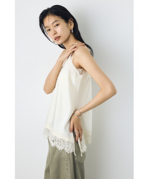 AZUL by moussy(アズールバイマウジー)の「【着丈バリエ】【大人気!待望のリピート】レースサテンアシメキャミソール 春服 夏服 秋服 冬服 レイヤード ドット柄有り(キャミソール・レディース・ブラック系その他/アイボリー/ブラック/ホワイト系その他・MEDIUM/SMALL)」の14枚目の写真