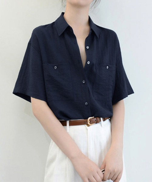 ONEP STAR(ワンピスター)の「ポケット付き半袖ベーシックシャツ(シャツ/ブラウス・レディース・ネイビー・LARGE/MEDIUM/X-LARGE)」の1枚目の写真