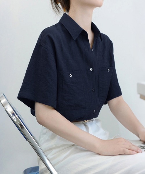 ONEP STAR(ワンピスター)の「ポケット付き半袖ベーシックシャツ(シャツ/ブラウス・レディース・ネイビー・LARGE/MEDIUM/X-LARGE)」の10枚目の写真