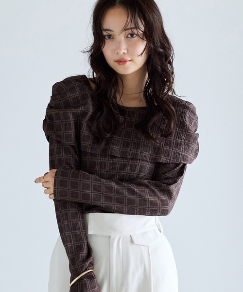 VIS（ビス）の「チェック＆無地ジャガードオフショル風プルオーバー（Tシャツ/カットソー・レディース・ブラウン系その他2/キナリ/ブラウン/ブラック・FREE）」の13枚目の写真