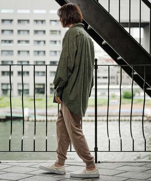 CAMBIO(カンビオ)の「ms6620-ペイズリー×コーデュロイシャツ(BP-BFA0125)(シャツ/ブラウス・メンズ・ベージュ/カーキ/グレー・S/M/L)」の15枚目の写真