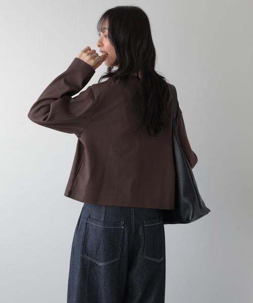 La-gemme（ラジェム）の「ロングスリーブTシャツ/ショート丈/スタイルアップ（Tシャツ/カットソー・レディース・ベージュ/杢グレー/ブラウン/ブラック・フリー）」の20枚目の写真