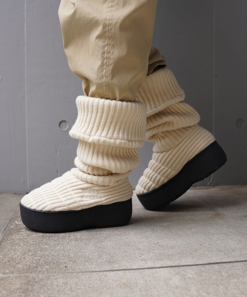 ODAKHA(オダカ)の「ODAKHA(オダカ)ODAKHAxSUBU loose socks boots(ブーツ・レディース・ブラック/ホワイト・0/00)」の8枚目の写真