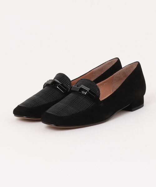 LANVIN en Bleu（ランバンオンブルー）の「チェーンモチーフローファー（ローファー・レディース・ブラック/ブラック系その他・23.0cm/22.5cm/24.5cm/24.0cm/23.5cm）」の2枚目の写真
