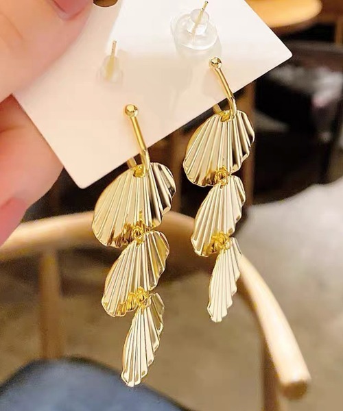Miniministore(ミニミニストア)の「シェルモチーフピアス大ぶりおしゃれアクセ(ピアス(両耳用)・レディース・シルバー/ゴールド・FREE)」の19枚目の写真