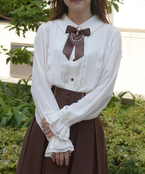 axes femme(アクシーズファム)の「リボン×パールチェーンブラウス(シャツ/ブラウス・レディース・ワイン/ブラウン/ネイビー・MEDIUM/LARGE)」の8枚目の写真