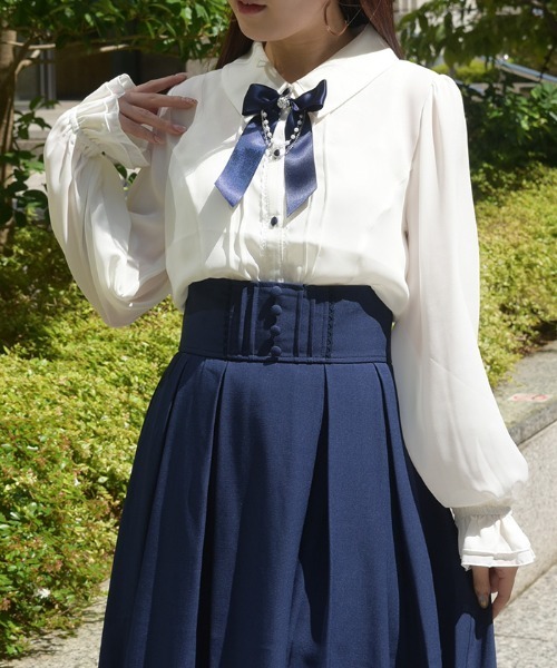 axes femme(アクシーズファム)の「リボン×パールチェーンブラウス(シャツ/ブラウス・レディース・ワイン/ブラウン/ネイビー・MEDIUM/LARGE)」の13枚目の写真