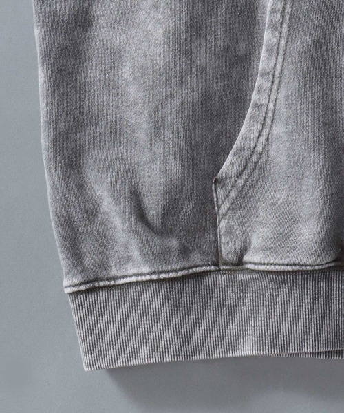SITRY(シトリー)の「Grunge Style Sweat Zip Hoodie/グランジ ヴィンテージライク オーバーサイズ ショート丈 裏毛 フルジップパーカー フーディー パーカー スウェット レディース メンズ(パーカー・メンズ・ブラウン/カーキ/ブラック・M/L)」の15枚目の写真