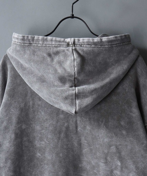 SITRY(シトリー)の「Grunge Style Sweat Zip Hoodie/グランジ ヴィンテージライク オーバーサイズ ショート丈 裏毛 フルジップパーカー フーディー パーカー スウェット レディース メンズ(パーカー・メンズ・ブラウン/カーキ/ブラック・M/L)」の11枚目の写真