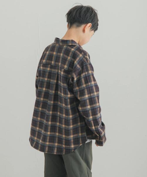 URBAN RESEARCH DOORS(アーバンリサーチドアーズ)の「『150サイズあり』ネルチェックオーバーサイズシャツ(KIDS)(シャツ/ブラウス・キッズ・ネイビー/キャメル・150/120/135)」の8枚目の写真