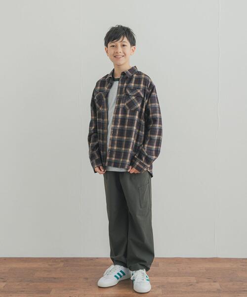 URBAN RESEARCH DOORS(アーバンリサーチドアーズ)の「『150サイズあり』ネルチェックオーバーサイズシャツ(KIDS)(シャツ/ブラウス・キッズ・ネイビー/キャメル・150/120/135)」の14枚目の写真