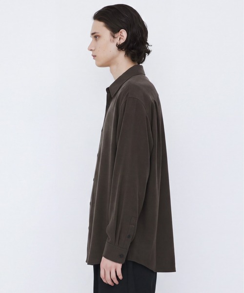 UNITED TOKYO(ユナイテッドトウキョウ)の「SILK NYLON TWILL ダブルタックシャツ(シャツ/ブラウス・メンズ・ブラック/オフホワイト/ブラウン・1/2)」の18枚目の写真