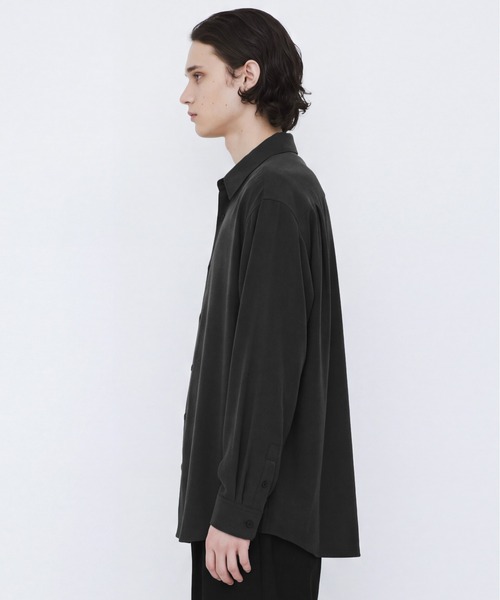 UNITED TOKYO(ユナイテッドトウキョウ)の「SILK NYLON TWILL ダブルタックシャツ(シャツ/ブラウス・メンズ・ブラック/オフホワイト/ブラウン・1/2)」の14枚目の写真