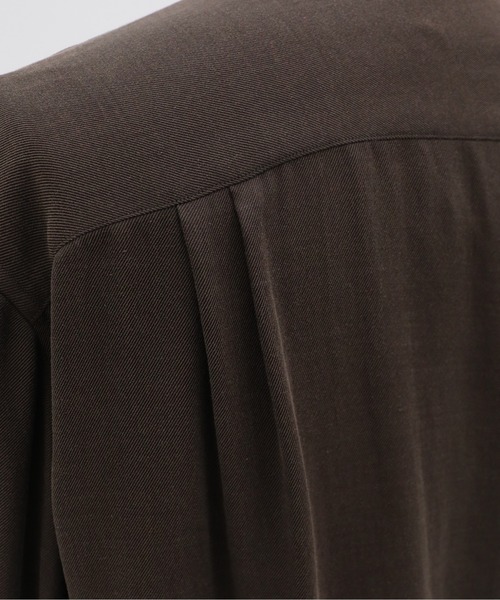 UNITED TOKYO(ユナイテッドトウキョウ)の「SILK NYLON TWILL ダブルタックシャツ(シャツ/ブラウス・メンズ・ブラック/オフホワイト/ブラウン・1/2)」の21枚目の写真
